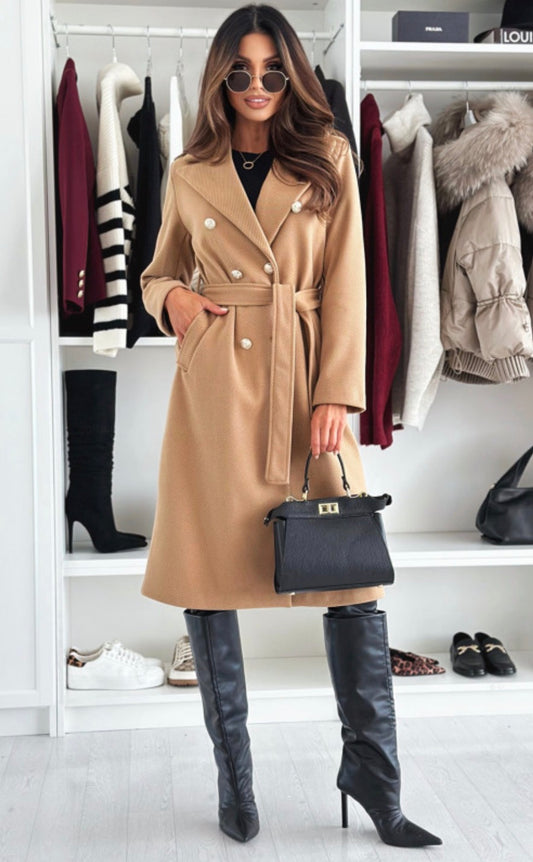 Abrigo Largo Clásico Elegante con Cinturón – Estilo Premium